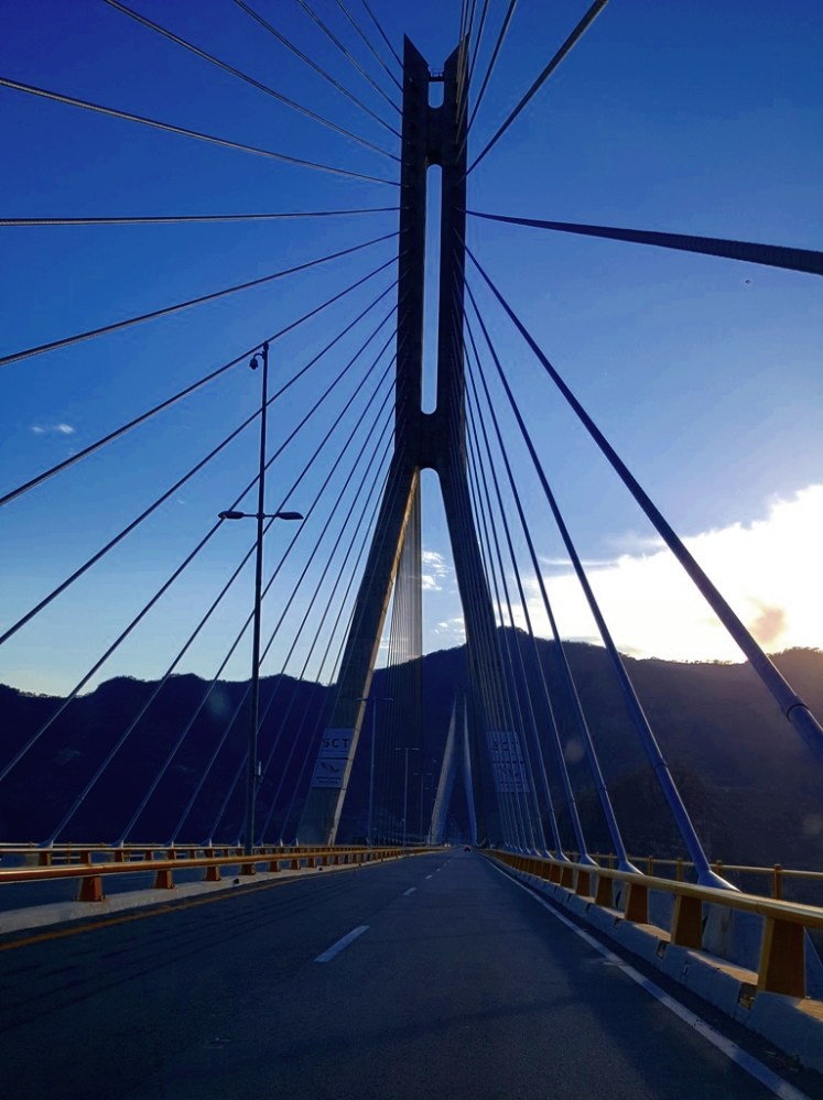 puente espinazo del diablo
